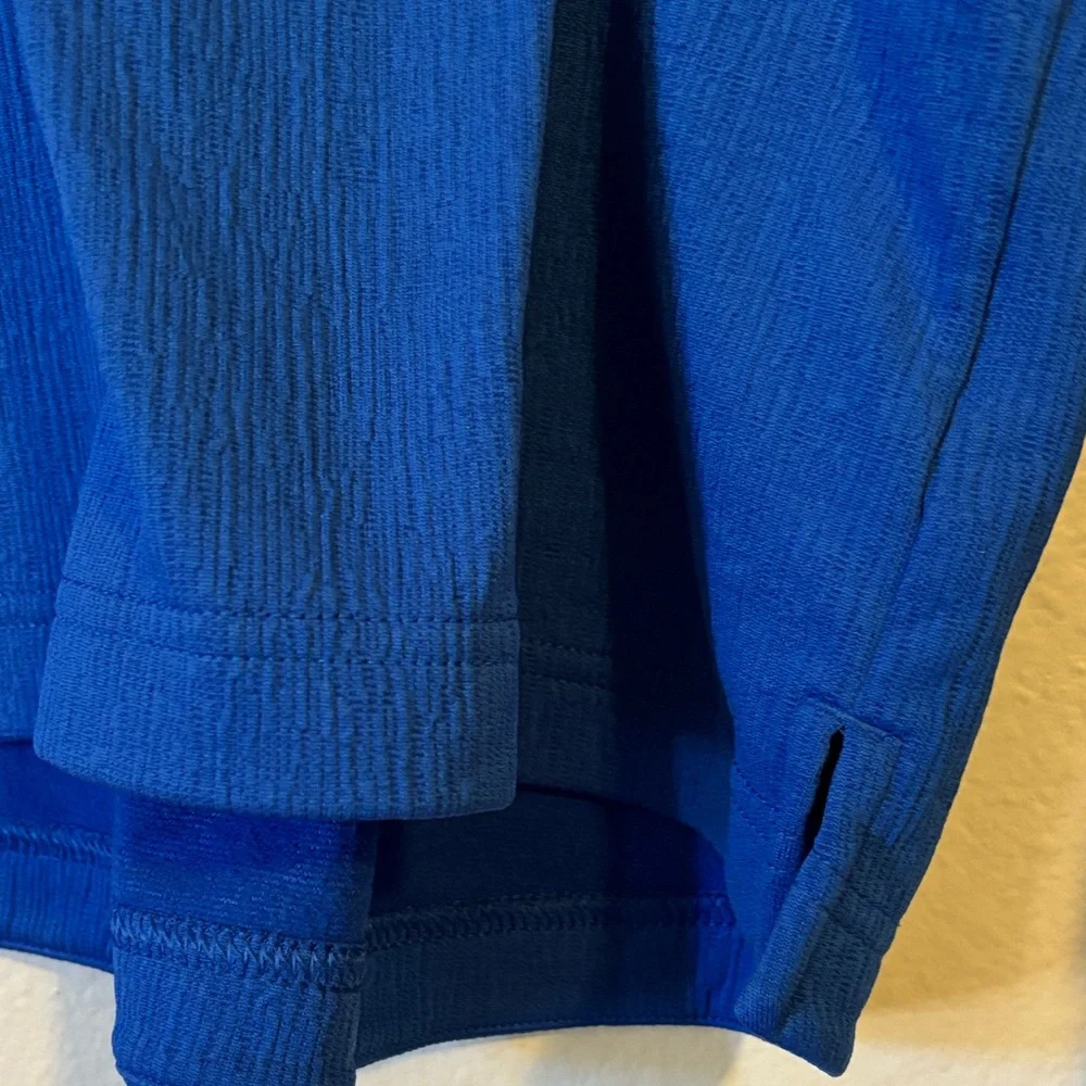 Nike Blue Dri-FIT Performance Sweater, Size S